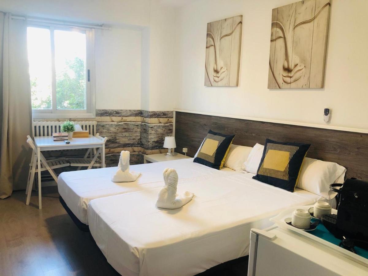 Valencia Suits You Centro Historico, Establecimiento Automatizado-Fast Auto Check In&Out, Solo Para Adultos-Adults Only Ngoại thất bức ảnh
