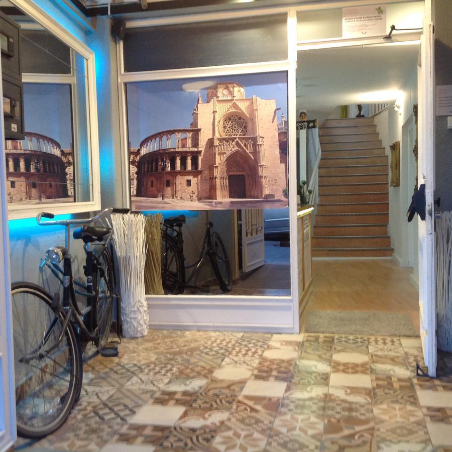 Valencia Suits You Centro Historico, Establecimiento Automatizado-Fast Auto Check In&Out, Solo Para Adultos-Adults Only Ngoại thất bức ảnh