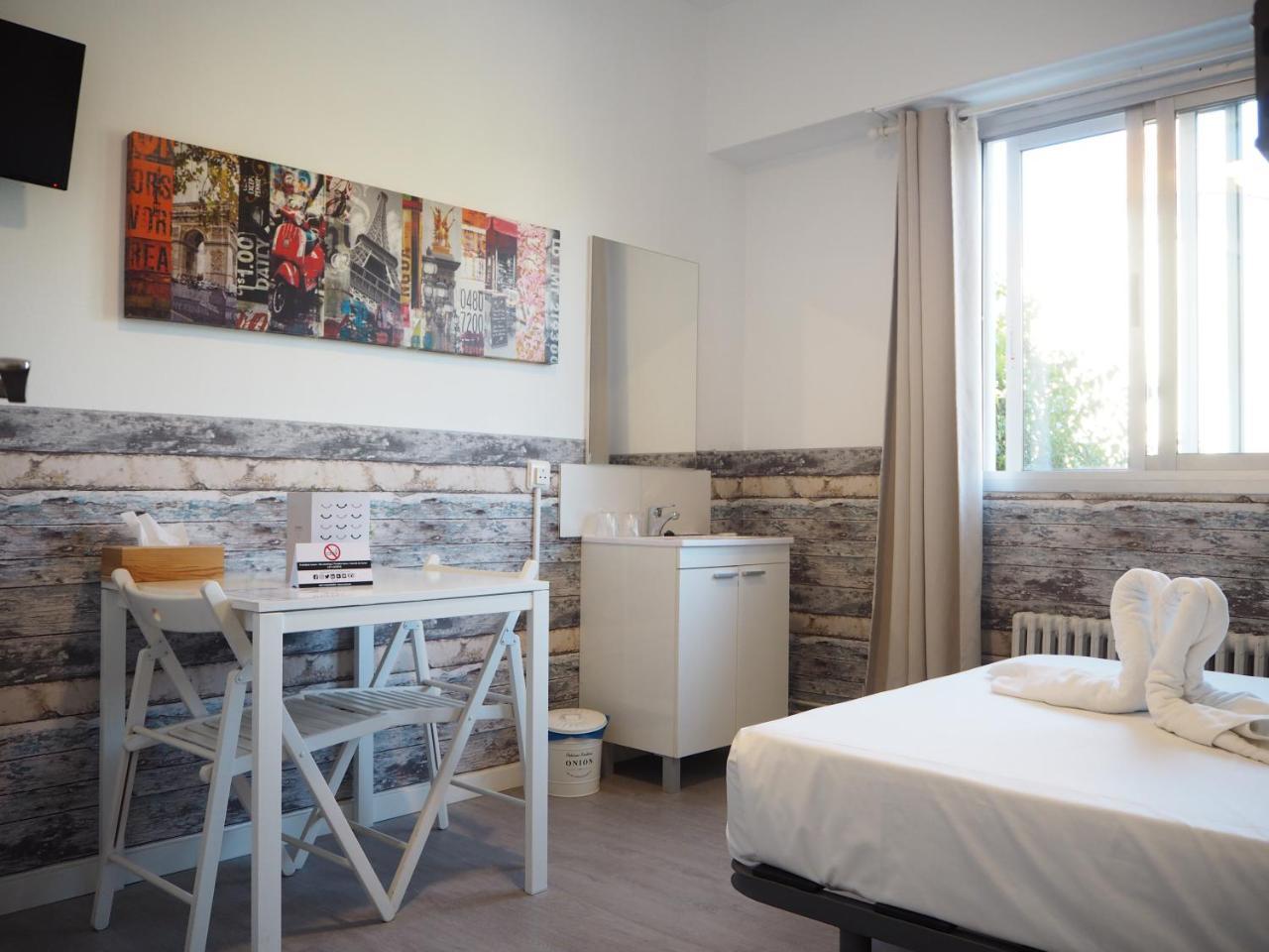 Valencia Suits You Centro Historico, Establecimiento Automatizado-Fast Auto Check In&Out, Solo Para Adultos-Adults Only Ngoại thất bức ảnh