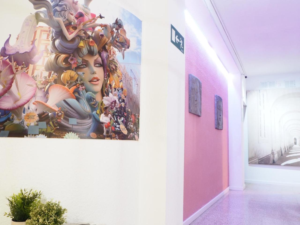 Valencia Suits You Centro Historico, Establecimiento Automatizado-Fast Auto Check In&Out, Solo Para Adultos-Adults Only Ngoại thất bức ảnh